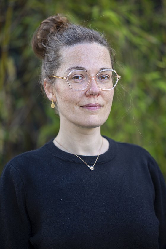 Portraitfoto von Nora Schönfelder